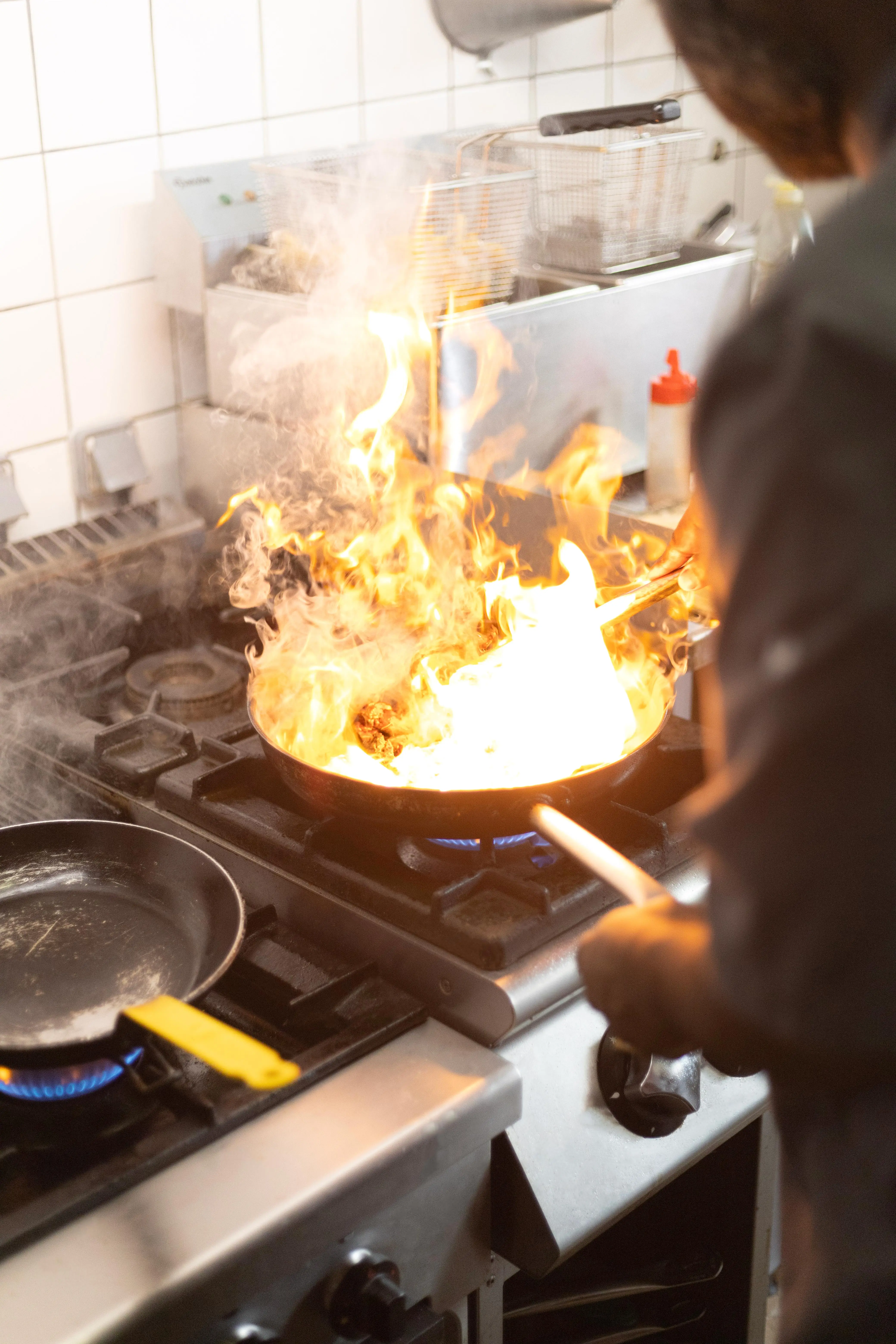 Onglet flambé au cognac sur le grill